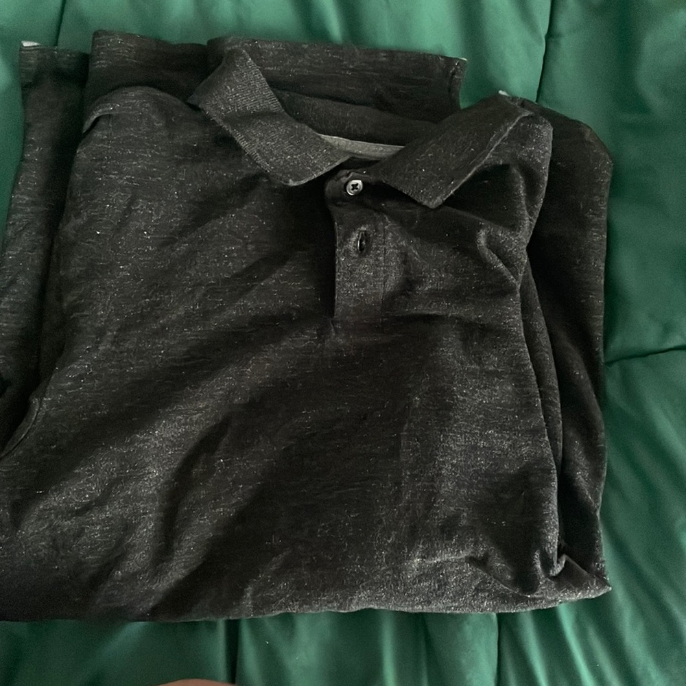 Men black polo